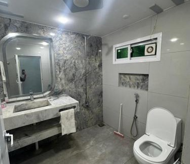 PECHS Apartment | 1 Bed Room Apartment near Tariq road