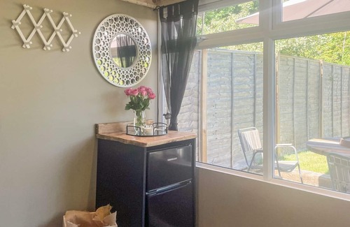 Charlton Marshall Cottage | 1 bedroom accommodation in Blandford Forum