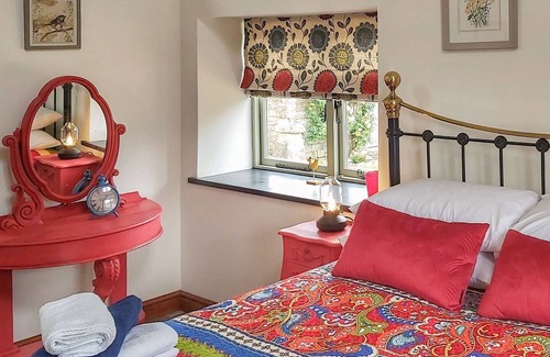 Shepton Mallet Cottage | 1 bedroom accommodation in Pilton, near Shepton Mallet