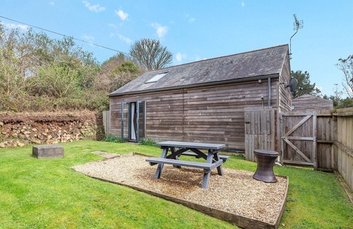 Carnon Downs Ski Chalet | 1 bedroom accommodation in Carnon Downs