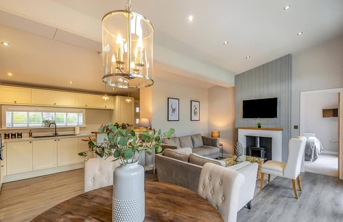 Woodhall Spa Ski Chalet | 1 bedroom accommodation in Woodhall Spa