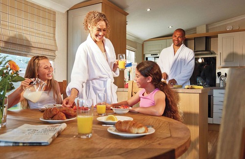 Woodhall Spa Ski Chalet | 1 bedroom accommodation in Woodhall Spa