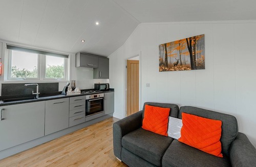 Swadlincote House | 1 bedroom accommodation in Oakthorpe, Swadlincote