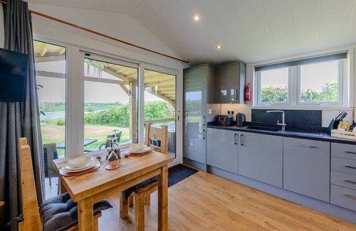 Swadlincote House | 1 bedroom accommodation in Oakthorpe, Swadlincote