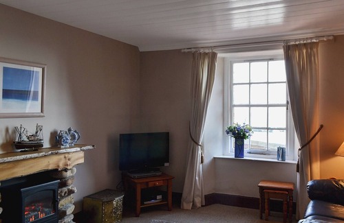 Anstruther Cottage | 1 bedroom accommodation in Cellardyke, near Anstruther