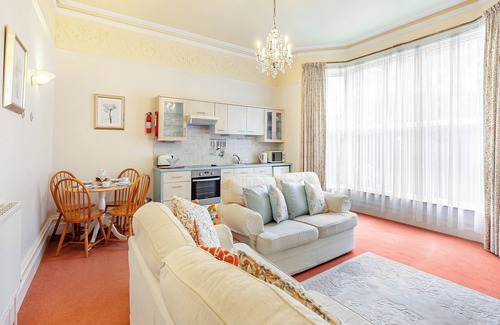 Eastbourne Cottage | 1 bedroom accommodation in Eastbourne
