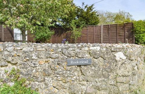 Yarmouth Cottage | 1 bedroom accommodation in Wellow, near Yarmouth