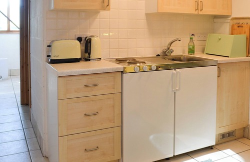Dereham Cottage | 1 bedroom accommodation in Hoe, near Dereham