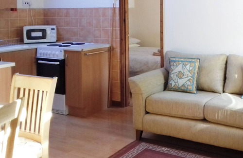 Thorpe Market Cottage | 1 bedroom accommodation in Thorpe Market, Norfolk