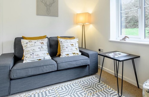 Peasedown Saint John Cottage | 1 bedroom accommodation in Bath
