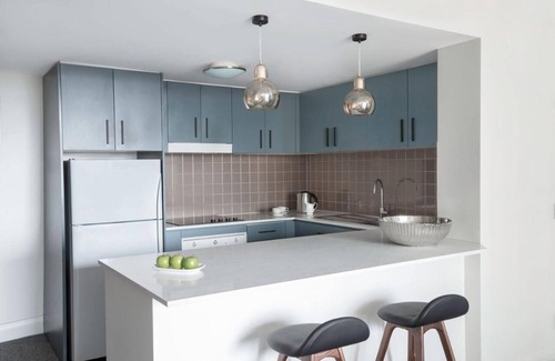 Chatswood Apartment | 1 Bedroom Apartment w/Twin Bed at Brown Street Chatswood Sydney