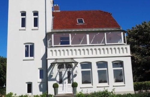 Neu Schonberg Apartment | 1 Bedroom Apartment in Schoenberg