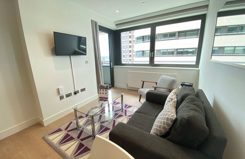 Wembley Central Apartment | 1 bedroom apartment in Wembley