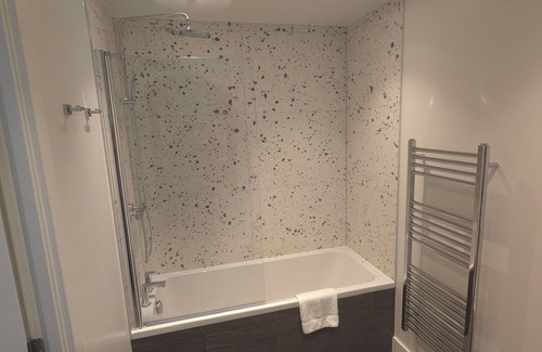 Wembley Central Apartment | 1 bedroom apartment in Wembley