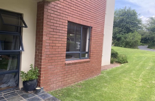 Greater Johannesburg Metropolitan Area Apartment | 1 bedroom apartment to rent in jackal creek golf estate