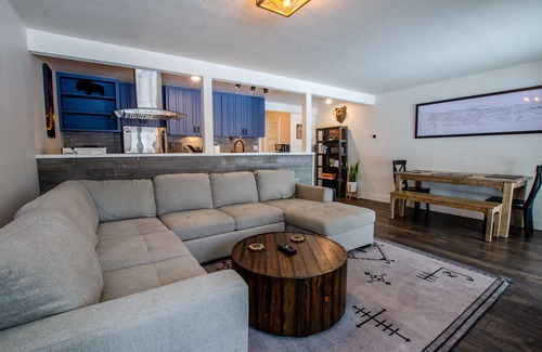 Moose Wilson Road Condo | 1-Bedroom Aspens Condo with Fireplace