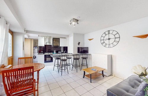 Morlaix Apartment | 1 bedroom awesome apartment in Morlaix