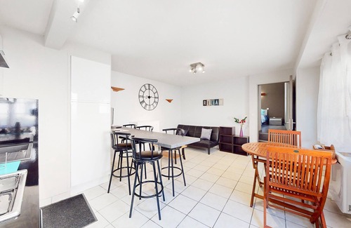 Morlaix Apartment | 1 bedroom awesome apartment in Morlaix