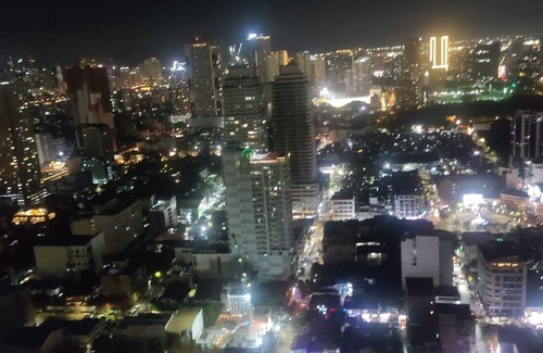 Paco Condo | 1-bedroom condo in brilliant Manila with AC, fitness room, WiFi