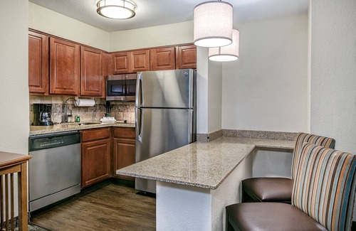 Round Rock West Condo | 1 Bedroom | Fitness Center + FREE Buffet Breakfast