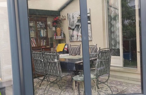 Herblay House | 1 Bedroom in house in town center and near train station