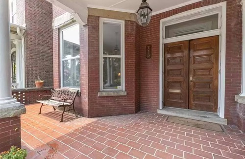 Ghent House | 1-Bedroom in Historic Victorian Home - Shared Bath, Unit #2