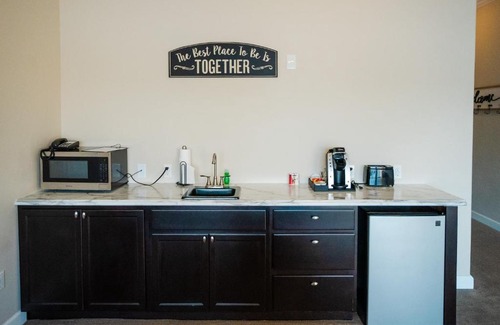 Ridgedale House | 1 bedroom Lake view Villa - Unit 202