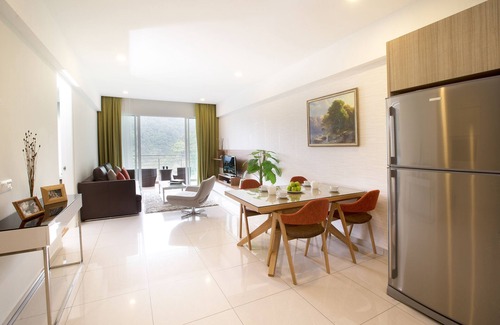 Ulu Kinta Apartment | 1 Bedroom Lakeview Suite #7