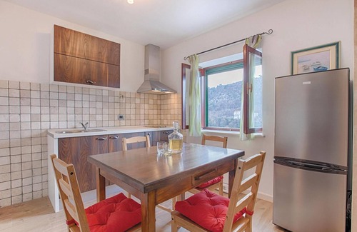 Zvecanje House | 1 bedroom lovely home in Zvecanje