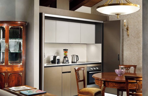 Duomo Apartment | 1-Bedroom Luxury Apartment 'Caterina da Siena' at Palazzo Portinari Salviati