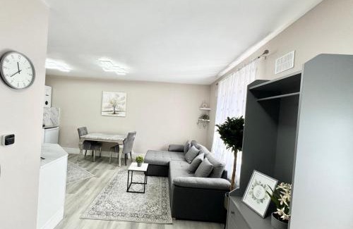 Easton Apartment | 1 Bedroom luxury apartment