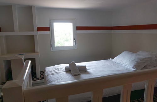 Roussillon Hotel | 1 Bedroom Private vacation home in Roussillon