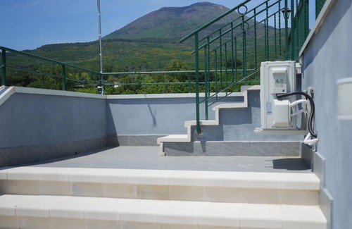 Trecase House | 1 Bedroom Private vacation home in Campania