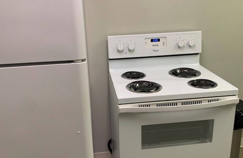 Blue Jay Apartment | 1 Bedroom studio apartment