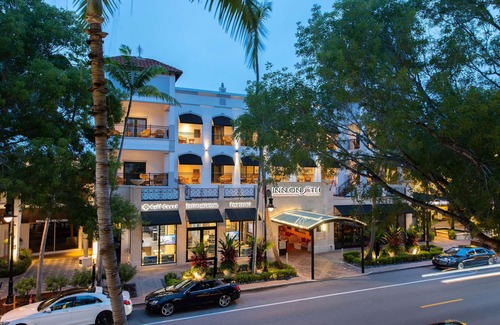 Old Naples Hotel | 1-Bedroom Suite at a 4⭐️ Hotel