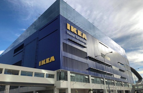 Bangkal Condo | 1 BR Condo Apartment Close to Mall of Asia and MOA Arena