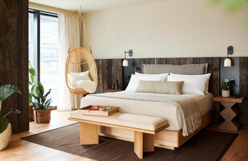 Docklands Hotel | 1 Hotel Melbourne