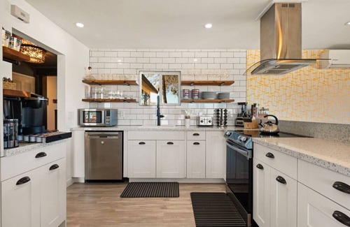 Landers House | #1 Joshua Tree Escape-Heated Pool