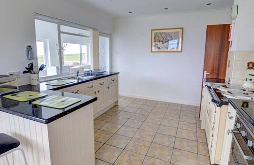 Southerndown House | 1 Little West Bungalows