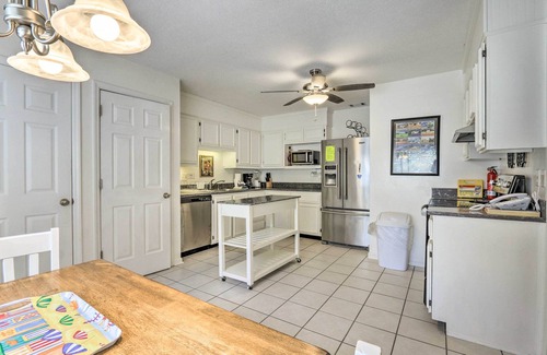 Heritage Woods House | < 1 Mi to Beach: Family-Friendly Hilton Head Home
