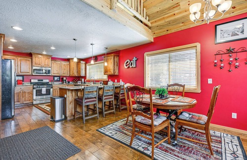 Steam Engine Meadows Cabin | < 1 Mi to Brian Head Resort: Spacious Cabin!
