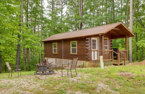 Van Buren House | 1 Mi to Current River Cozy Studio Cabin!