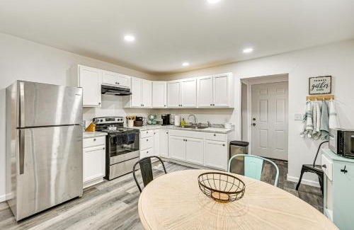 Brownwood House | 1 Mi to Dtwn Family Home with Porch in Brownwood