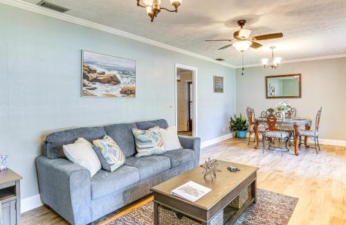 Waycross House | 1 Mi to Dtwn Waycross Home with Furnished Porch