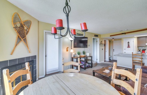 Granby Condo | 1 Mi to Granby Ranch: Cozy Condo w/Fireplace