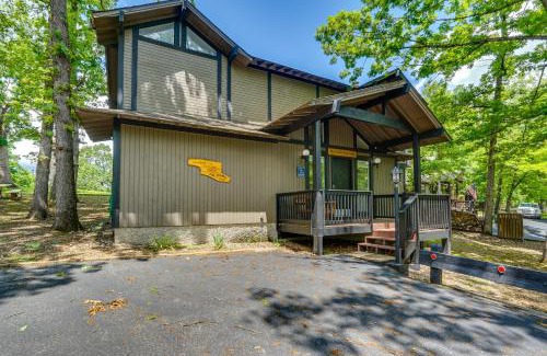 Osage Beach House | 1 Mi to Margaritaville Resort Cottage with Fire Pit