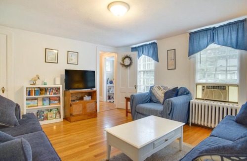 Hyannis House | 1 Mi to Marina Hyannis Home with Furnished Deck