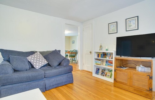 Hyannis House | 1 Mi to Marina Hyannis Home with Furnished Deck