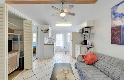 Laurel Apartment | 1 Mi to Nokomis Beach: Quiet Getaway w/Fire Pit
