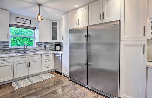 Garden Isles House | 1 Mi to Pompano Beach: Vacation Rental w/Pool!